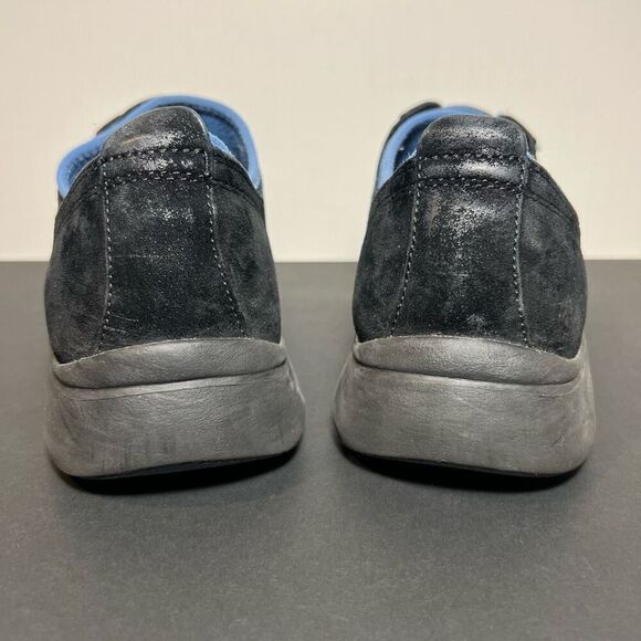 Womens DANSKO Elise Black Leather Low Top Sneakers / Size 10.5-11 / EU 41 - Picture 4 of 9